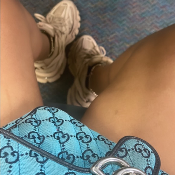 Meet your Posher, Kynnady - Picture 4 of 7